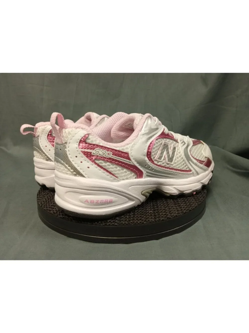 New Balance 530 Sneakers PZ530RK Mesh White Pink Girls Size 1.5 NEW NO BOX!